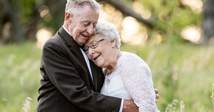 Casal Juntos Há 60 Anos Comemora Aniversário De Casamento Com Sessão De Fotos Adoráveis