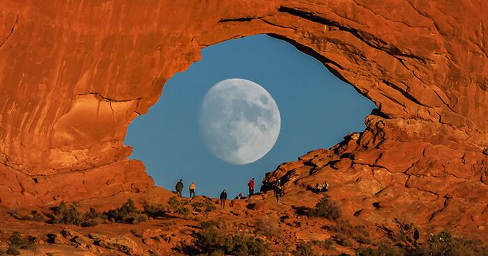 Este Fotógrafo Usa Truques Para Fazer A Lua Parecer Superdimensionada