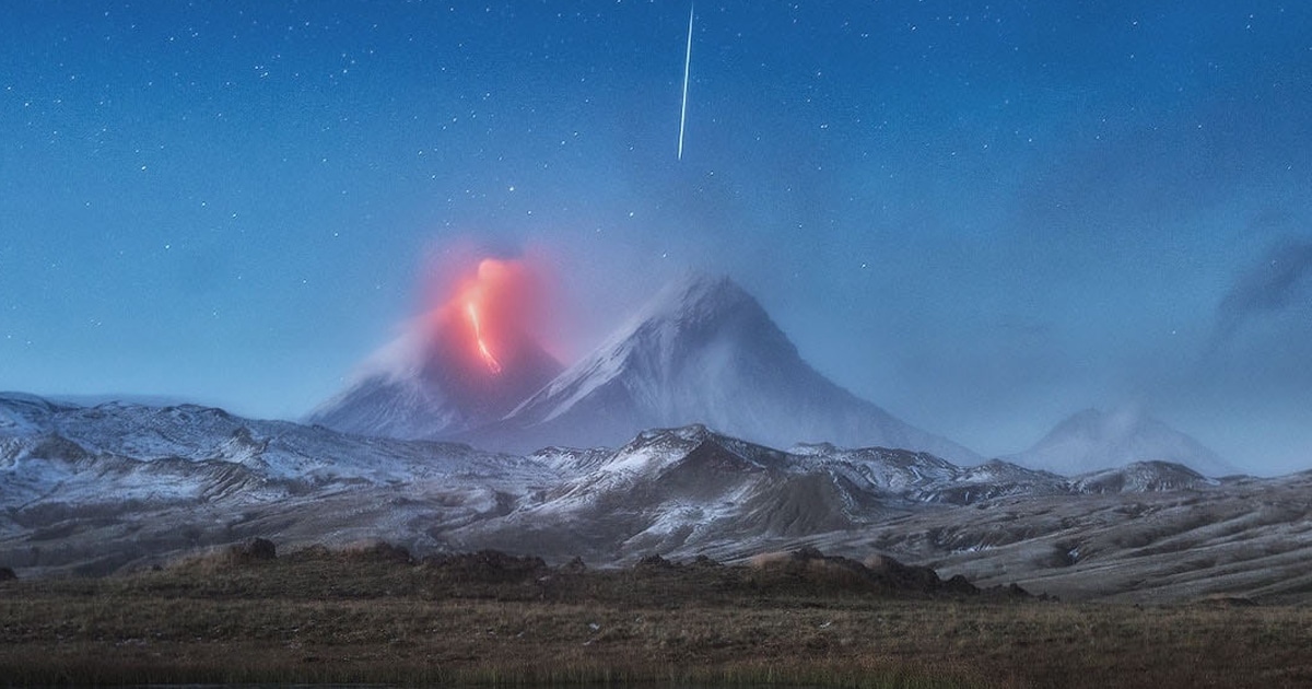 Fotógrafo Acidentalmente Captura Fotos Incríveis De Uma Estrela Cadente Sobre Um Vulcão Em Erupção